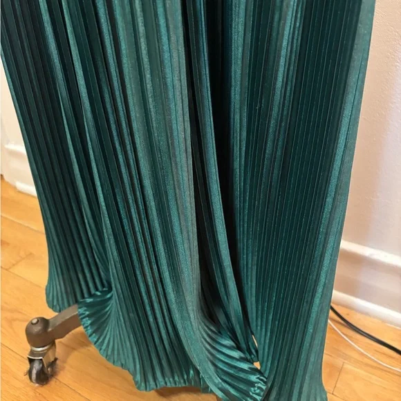 American Apparel Green Accordion Pleat Skirt - XS/S - Picture 7 of 10